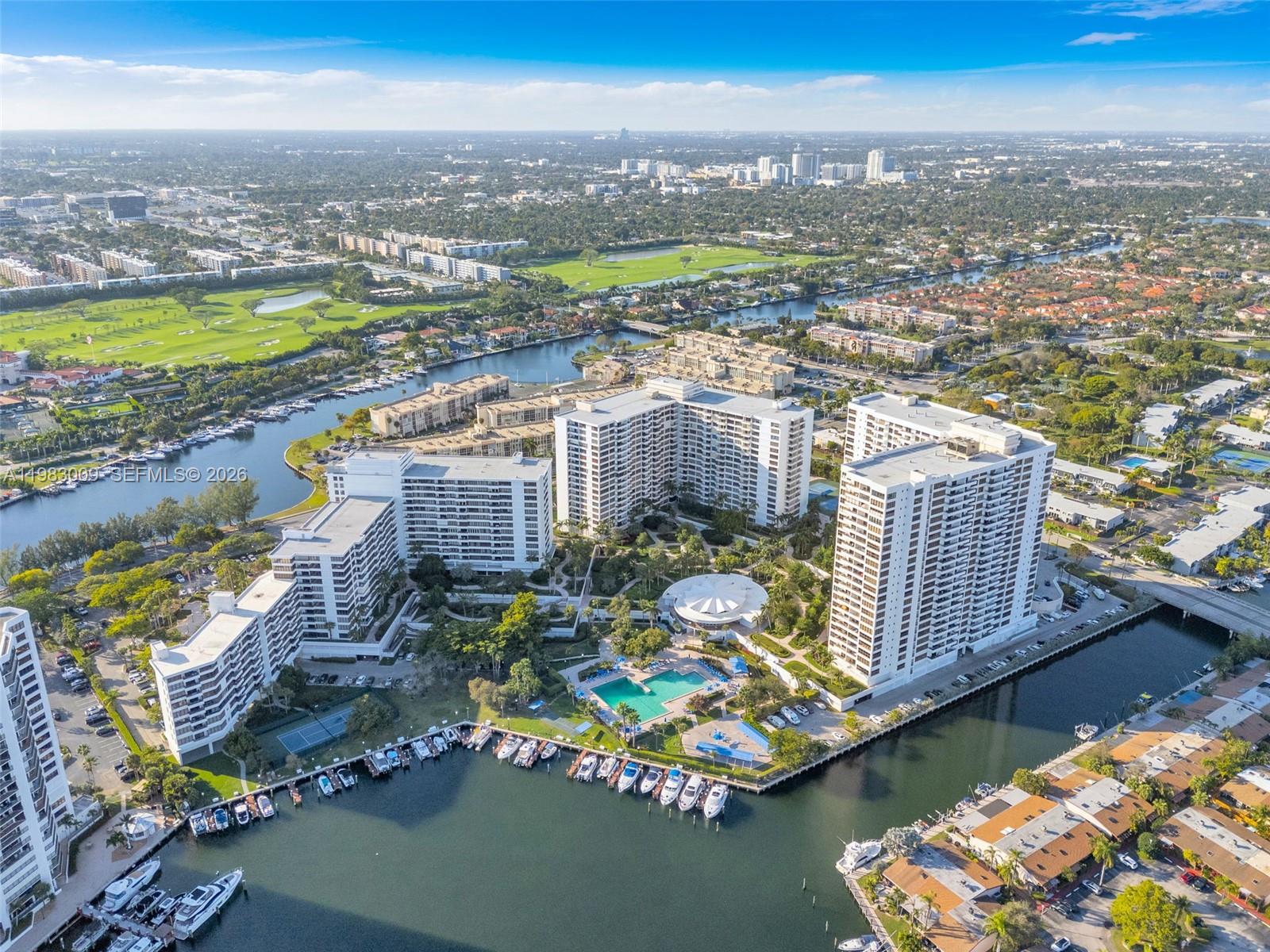 OLYMPUS CONDO PHASE - Residential