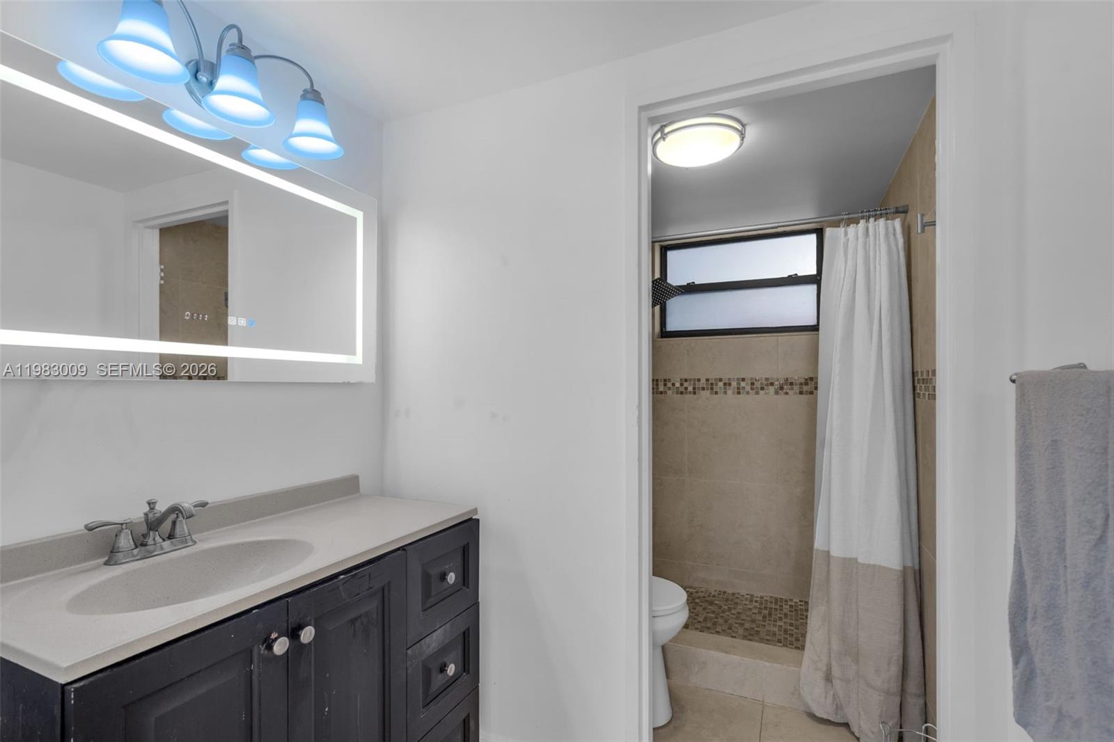 OLYMPUS CONDO PHASE - Residential