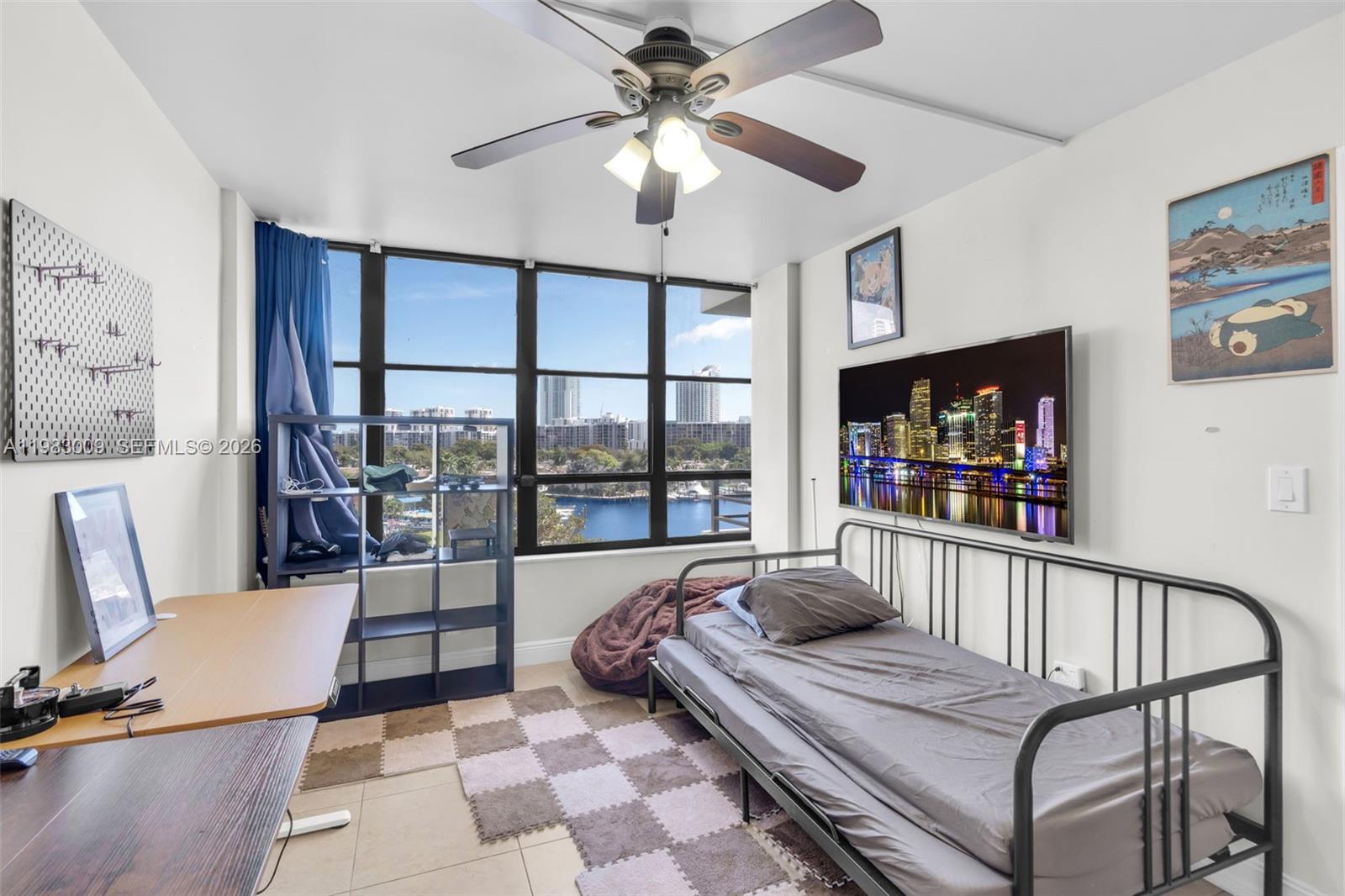 OLYMPUS CONDO PHASE - Residential