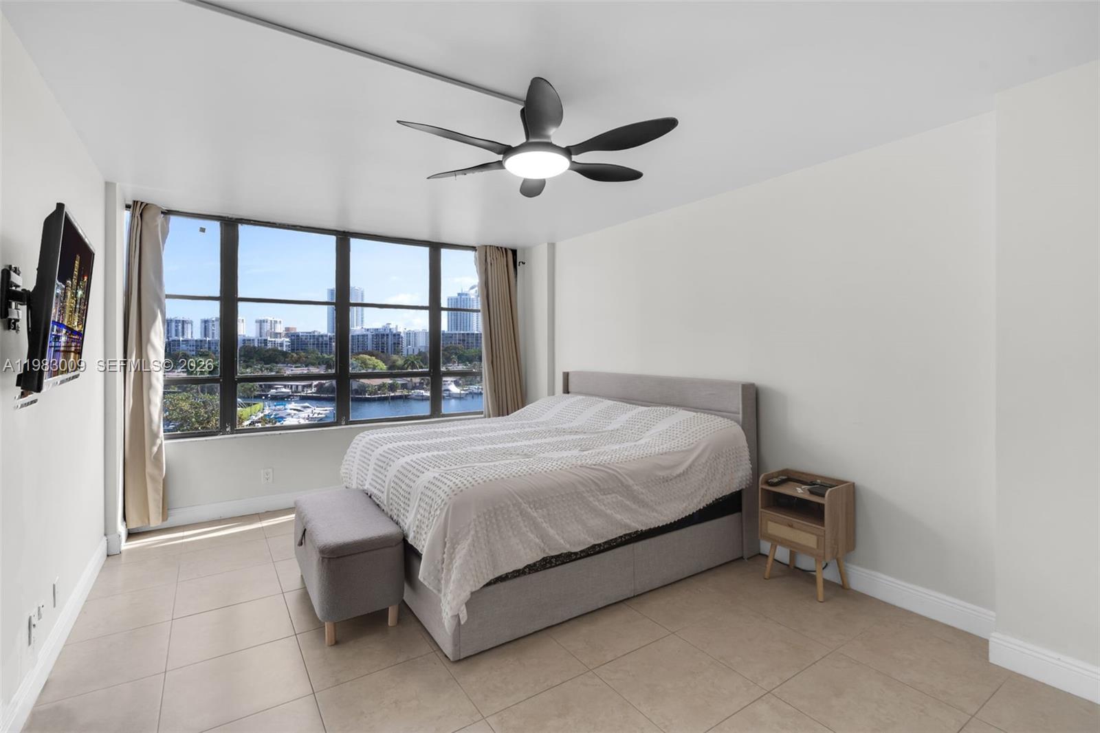 OLYMPUS CONDO PHASE - Residential