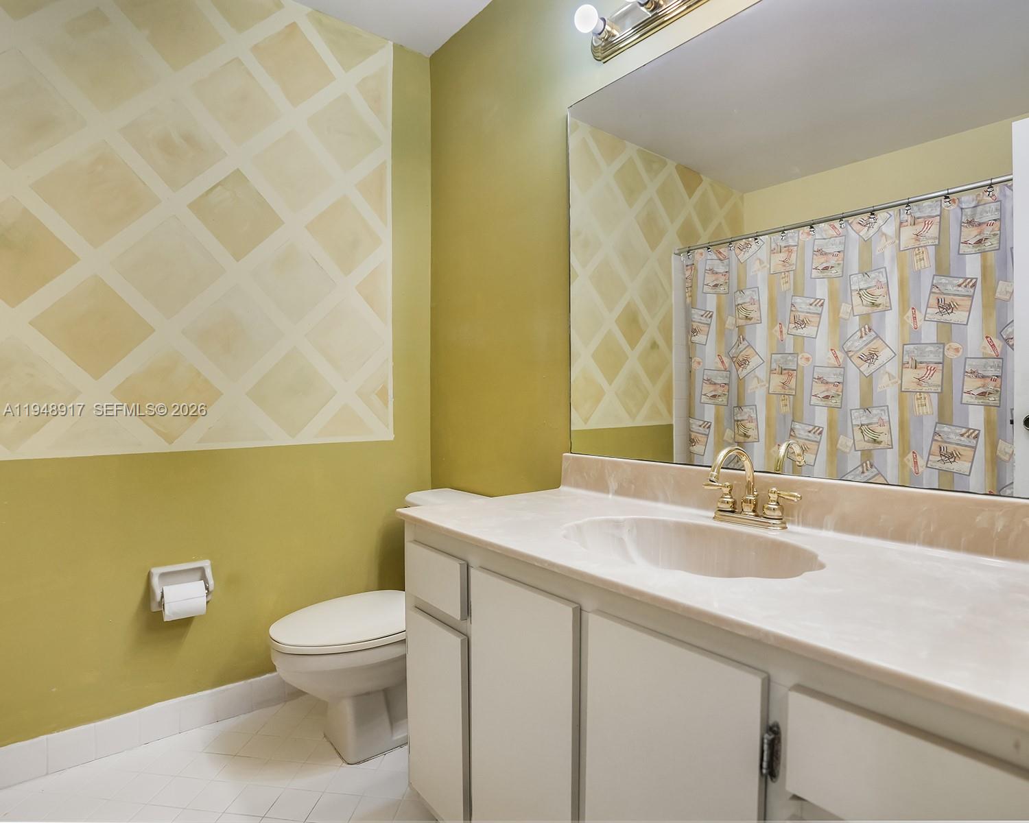 COSTA DEL SOL CONDO H - Residential