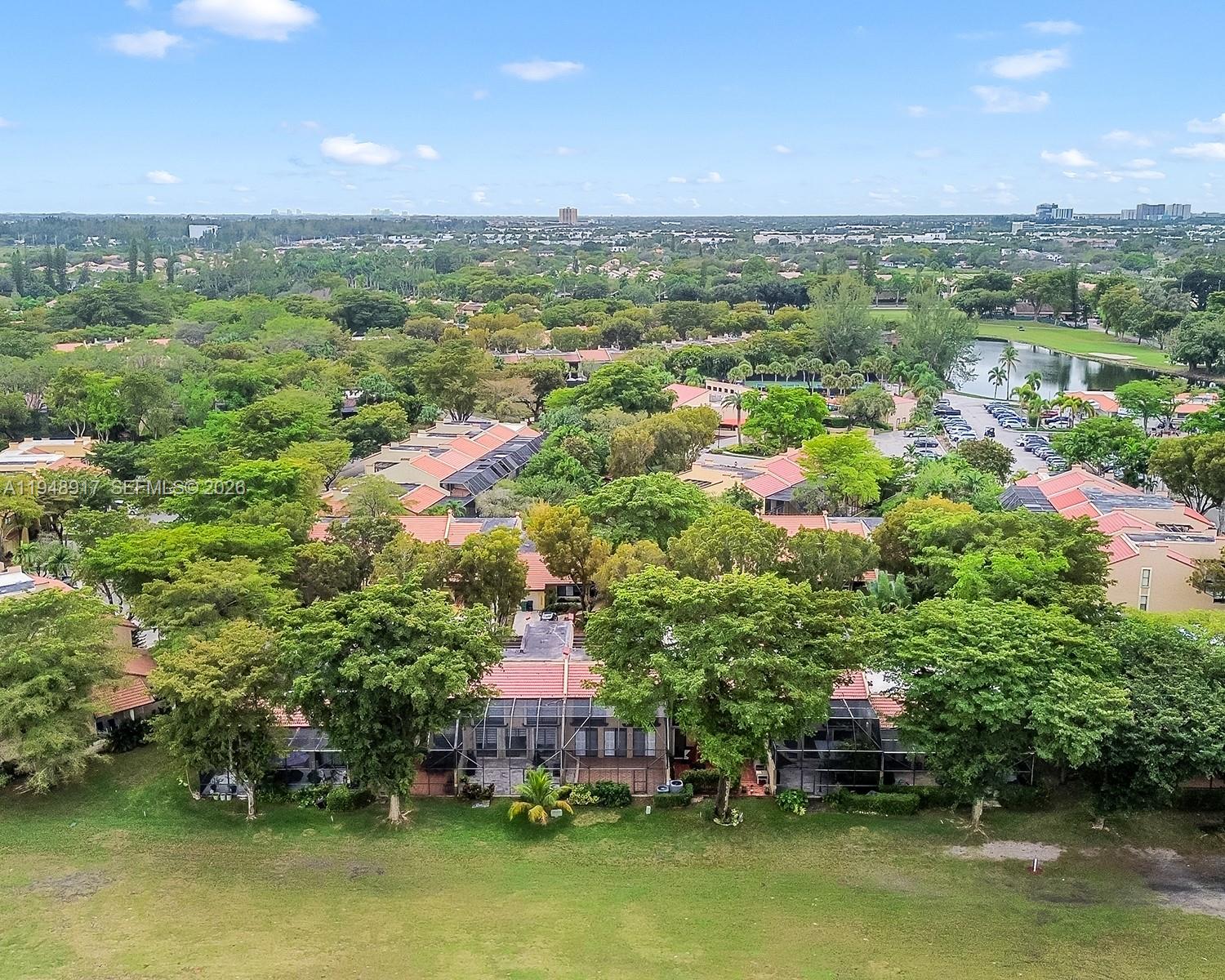 COSTA DEL SOL CONDO H - Residential