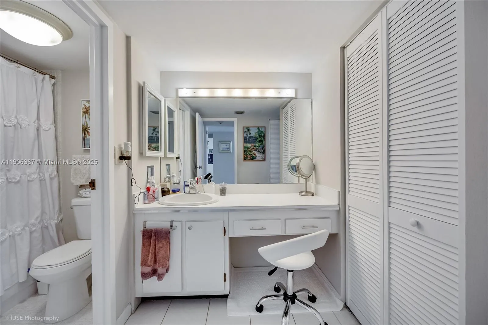 Sunny Isles Beach, Florida 33160, United States, 1 Bedroom Bedrooms, ,2 BathroomsBathrooms,Residential,Active,237504