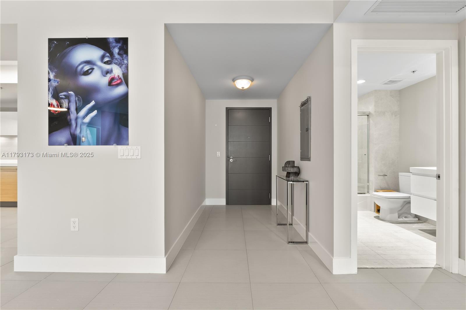 MARINA PALMS RESIDENCES N - Residential