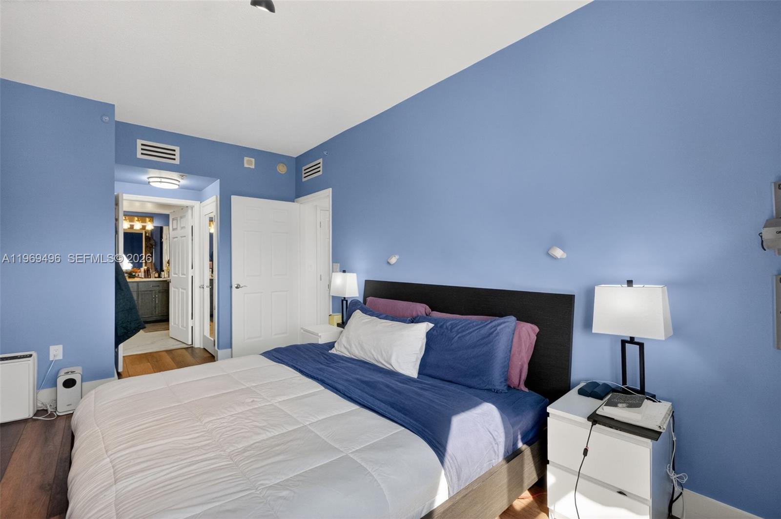 PUERTA DE PALMAS CONDO - Residential