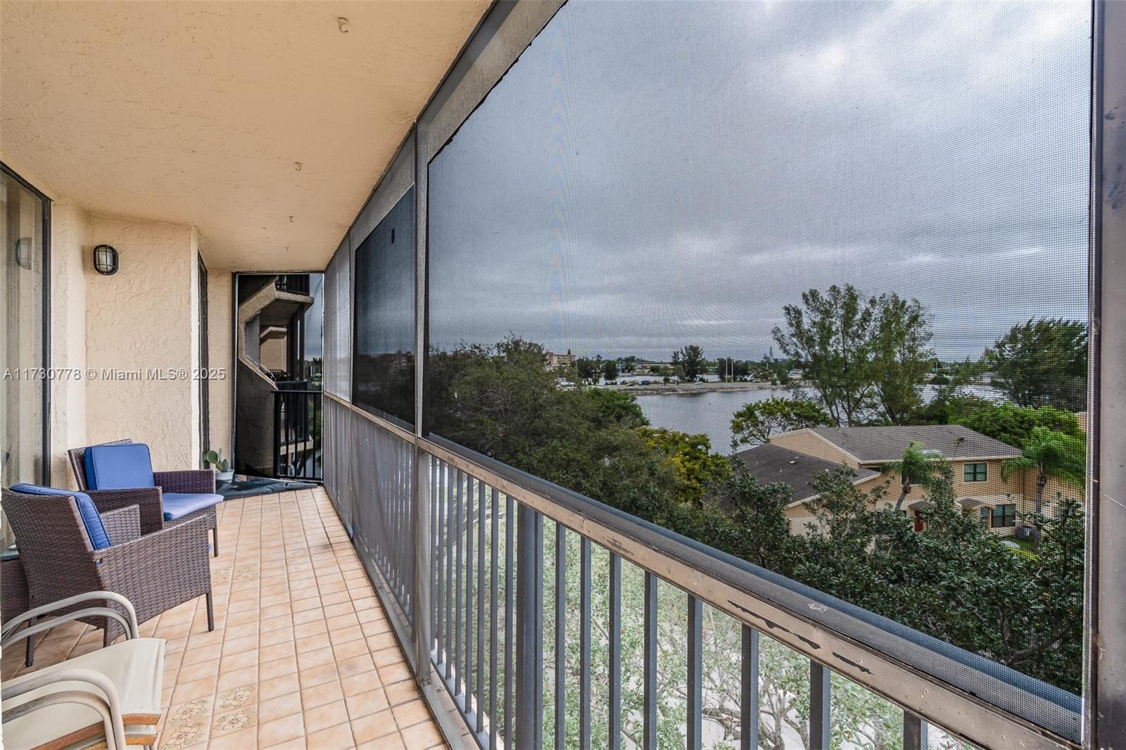 BLUE LAKE APTS CONDO - Residential