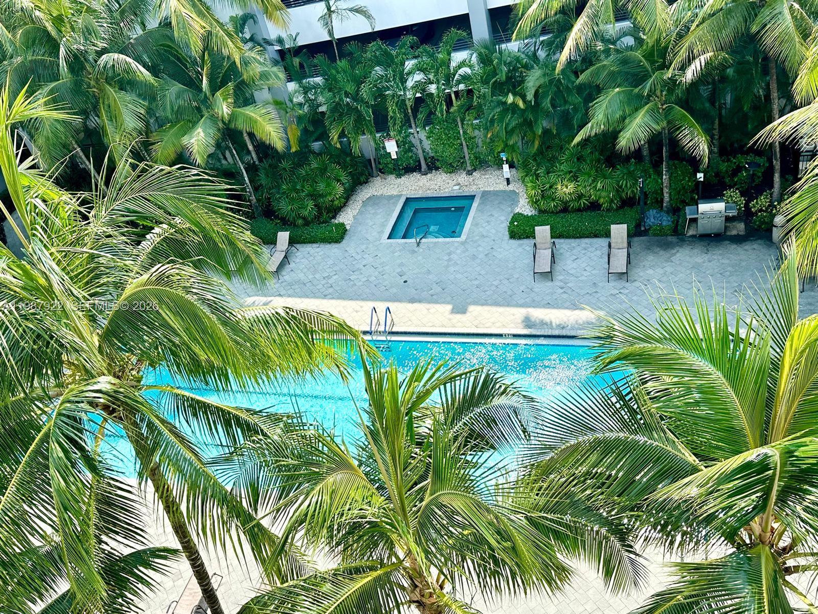 VIZCAYA LAKES CONDO - Residential Lease