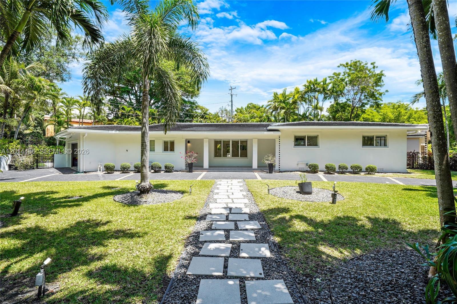 C GABLES RIVIERA SEC 12 - Residential Lease