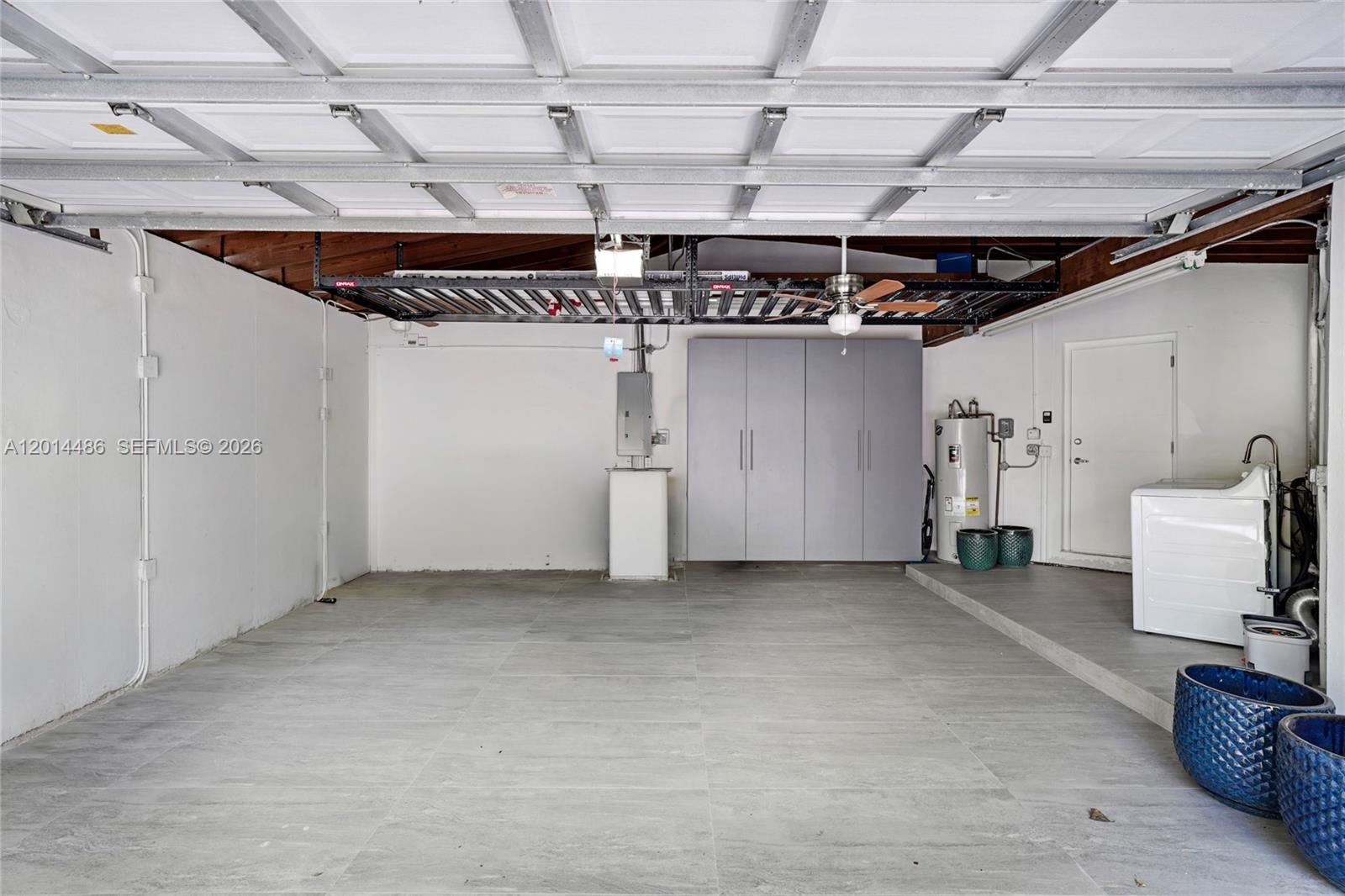 C GABLES RIVIERA SEC 12 - Residential Lease