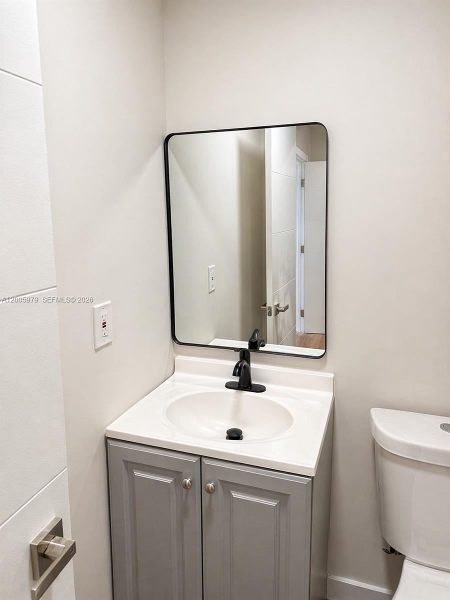NORTH GATE - Residential Lease