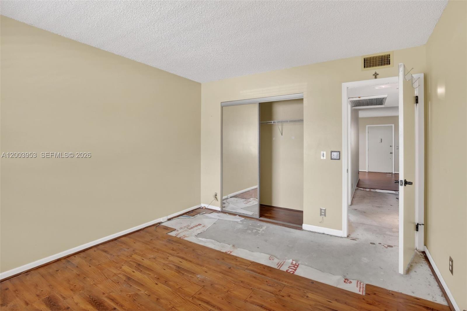 NEW HAMPTON AT CENTURY VI - Residential