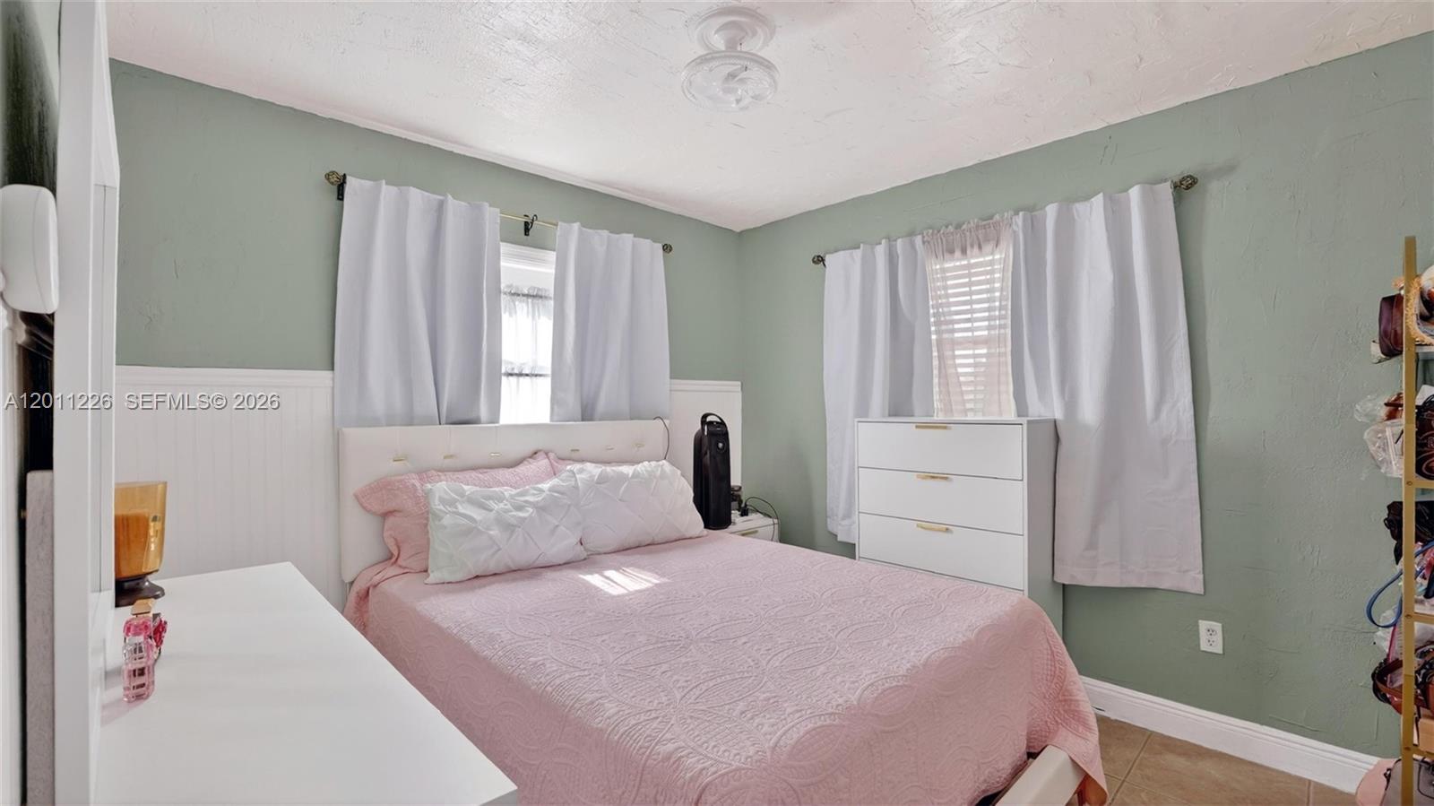 CAROL CITY GARDENS - Residential