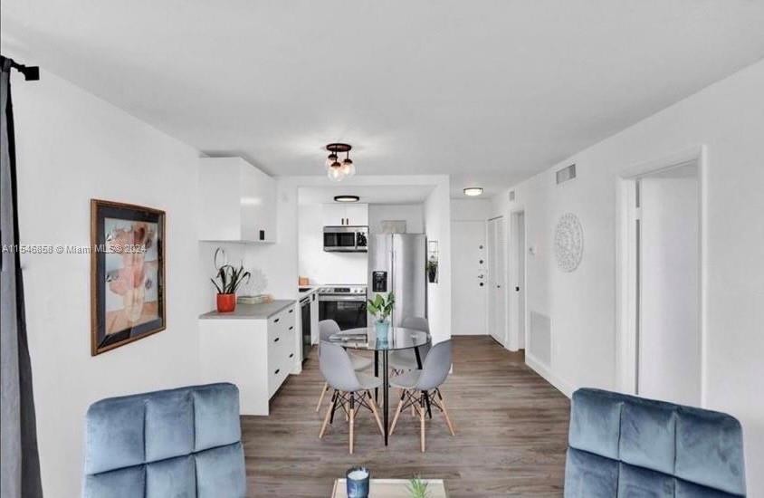 LISETTE CONDO - Residential
