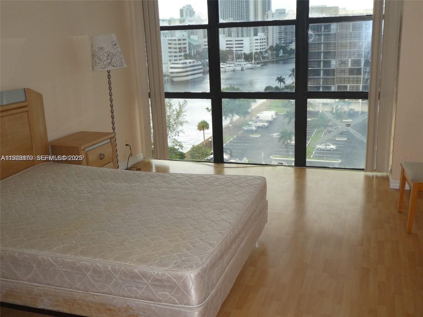 OCEANVIEW PARK CONDO - Residential