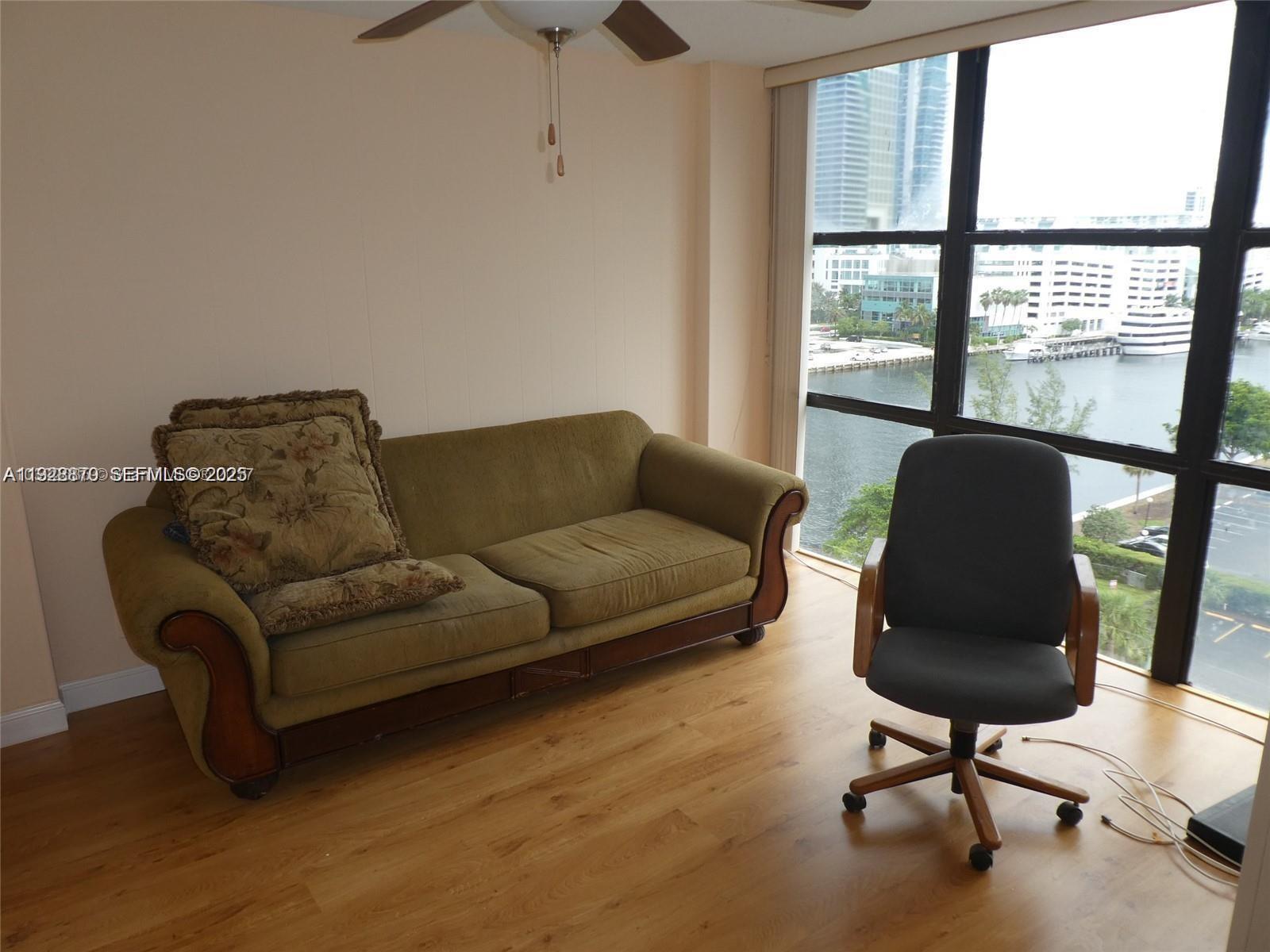 OCEANVIEW PARK CONDO - Residential