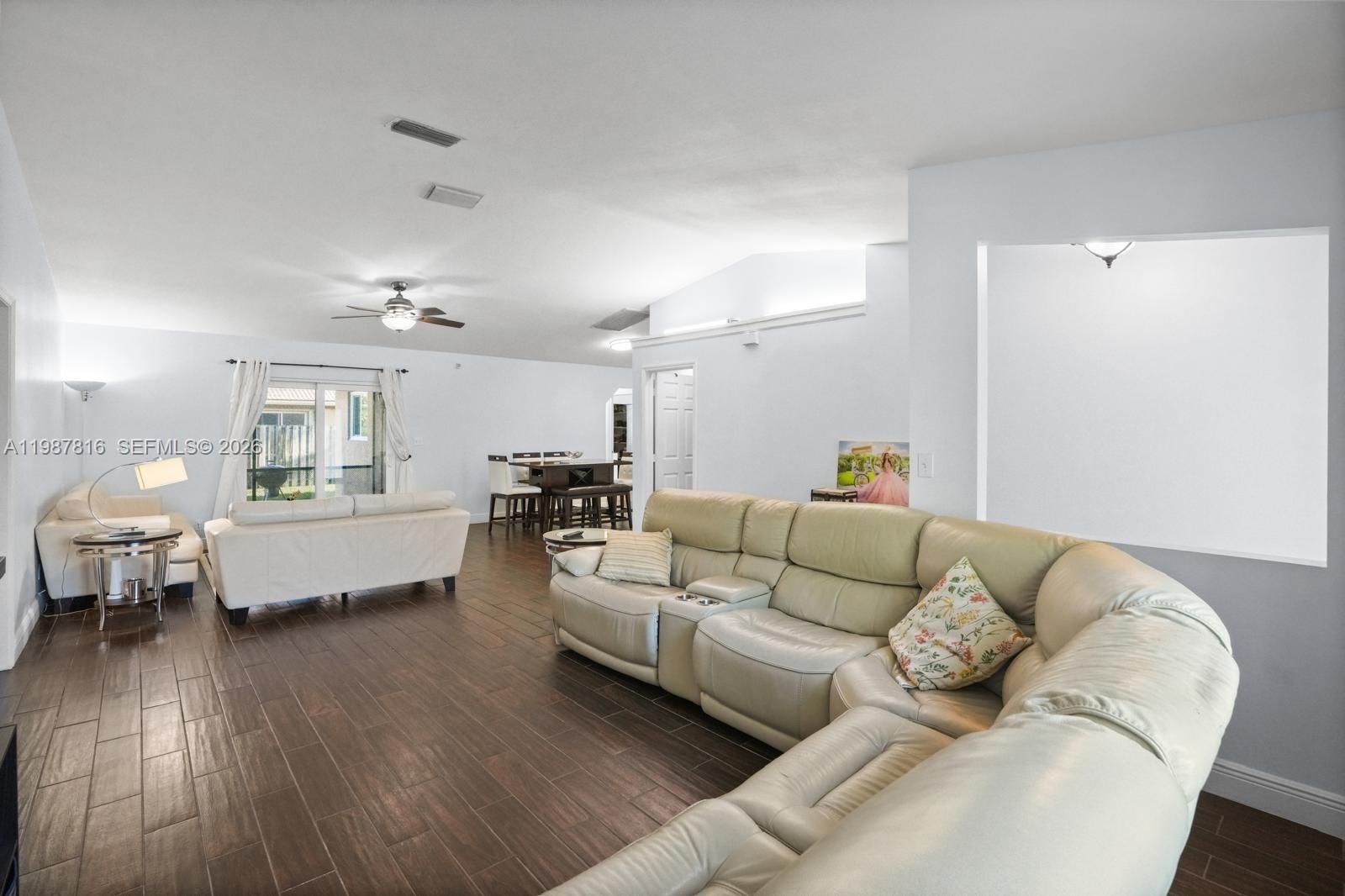 BONAVENTURE LAKES ADD 2 - Residential