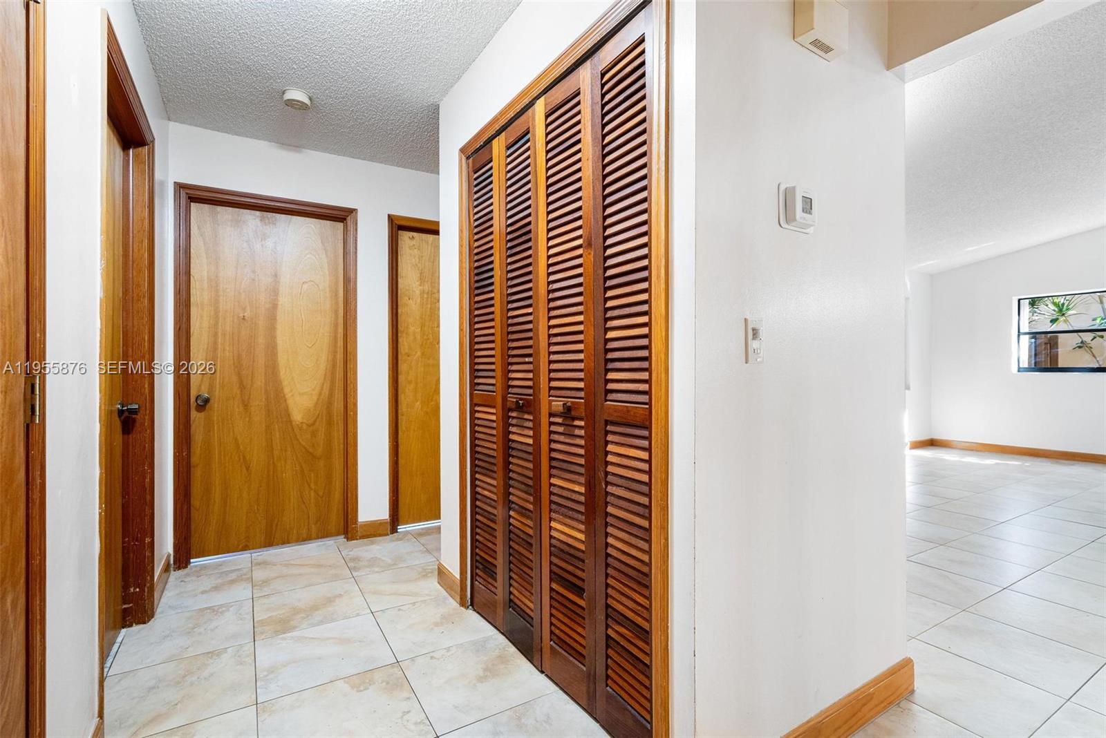 CHESTNUT WOODS - Residential