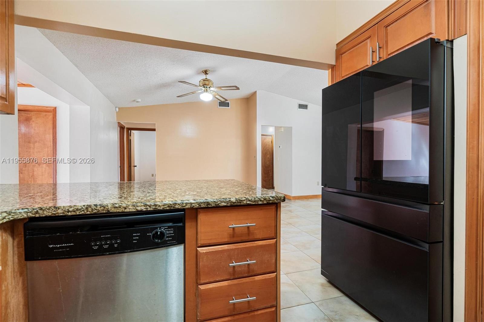 CHESTNUT WOODS - Residential