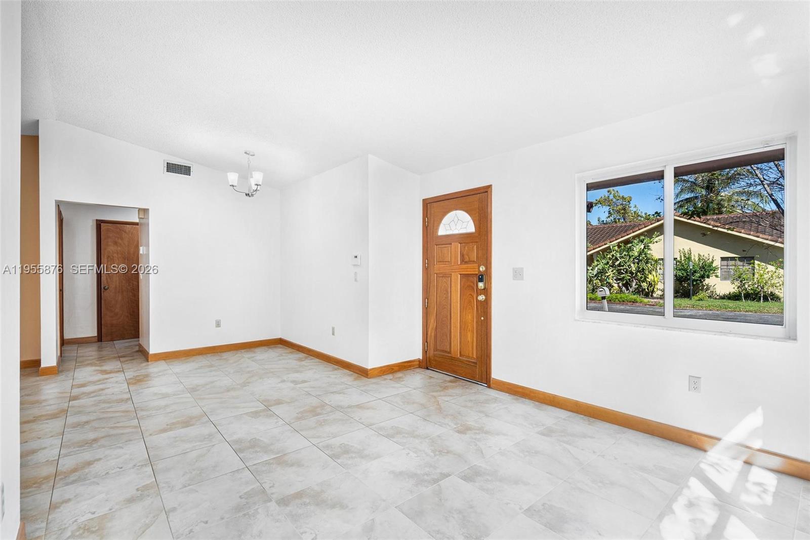 CHESTNUT WOODS - Residential