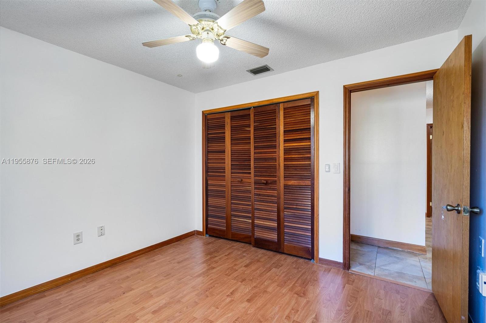 CHESTNUT WOODS - Residential