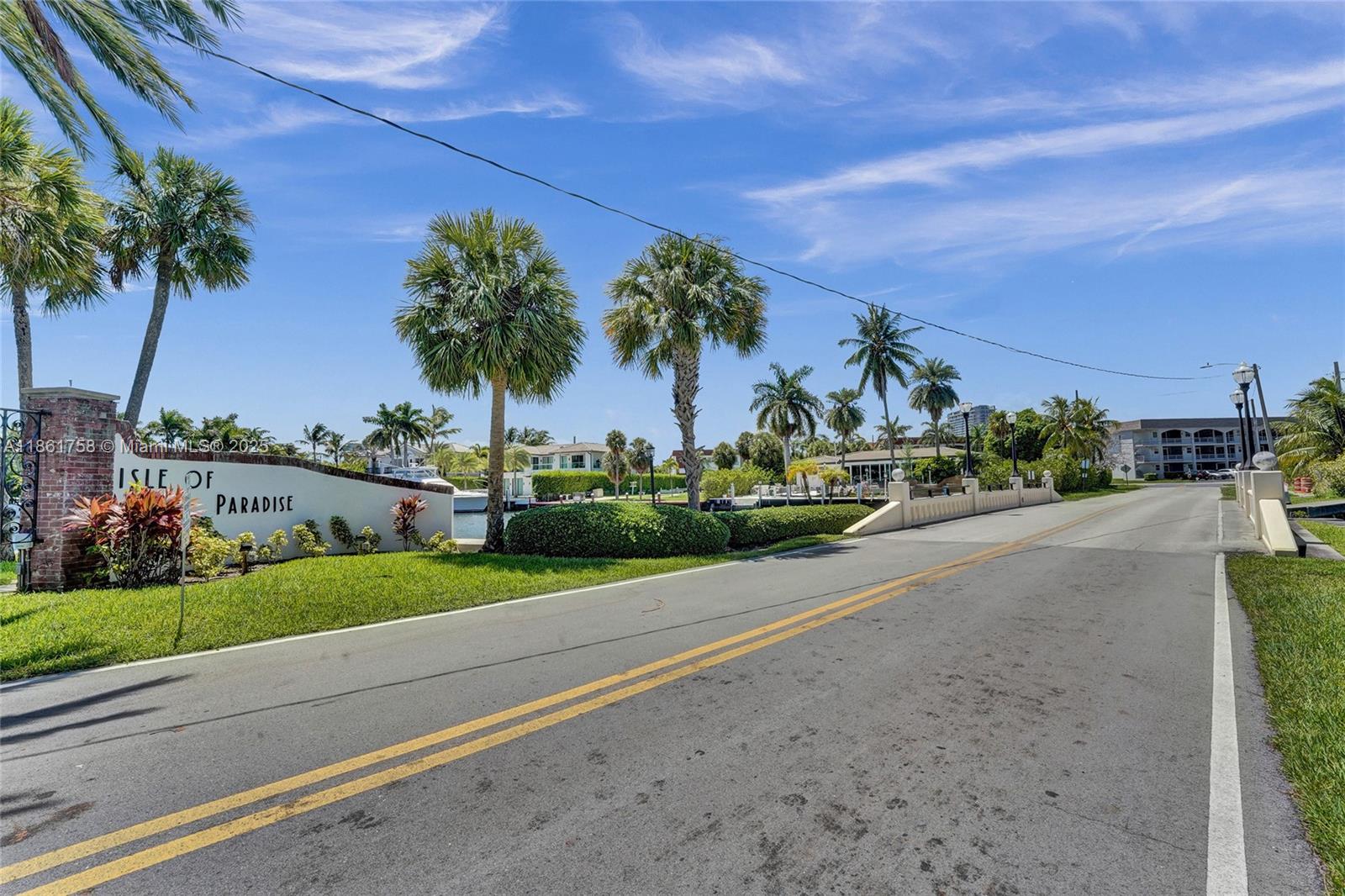 ISLE OF PARADISE CO-OP F - Residential