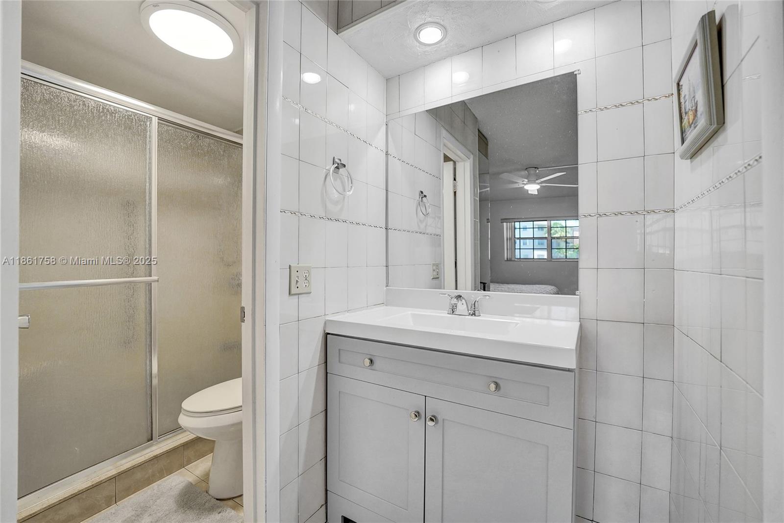 ISLE OF PARADISE CO-OP F - Residential