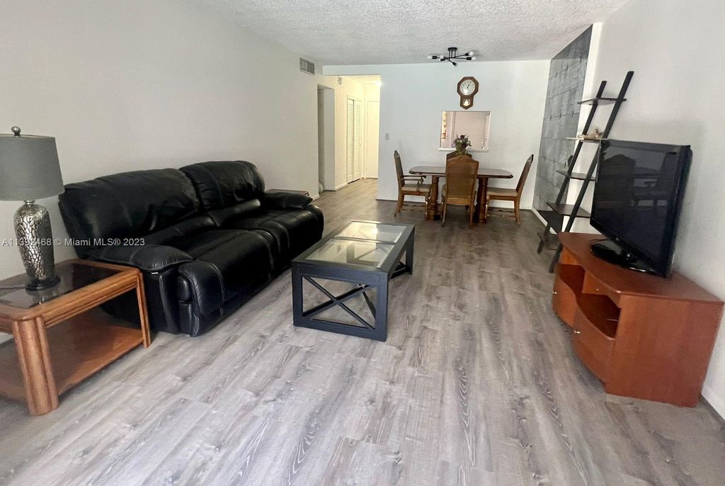 Photo of 301 NE 14th Ave #204, Hallandale Beach, FL 33009 (MLS # A11392468)