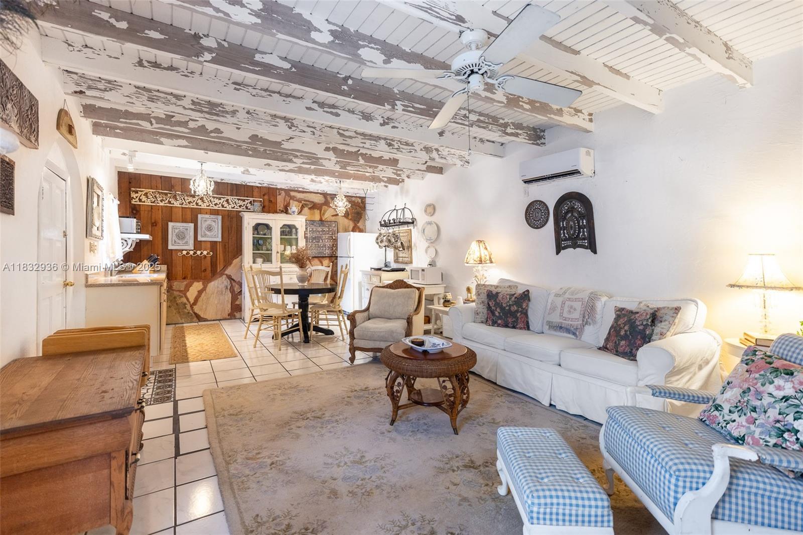 TROPICO ESTATES - Residential