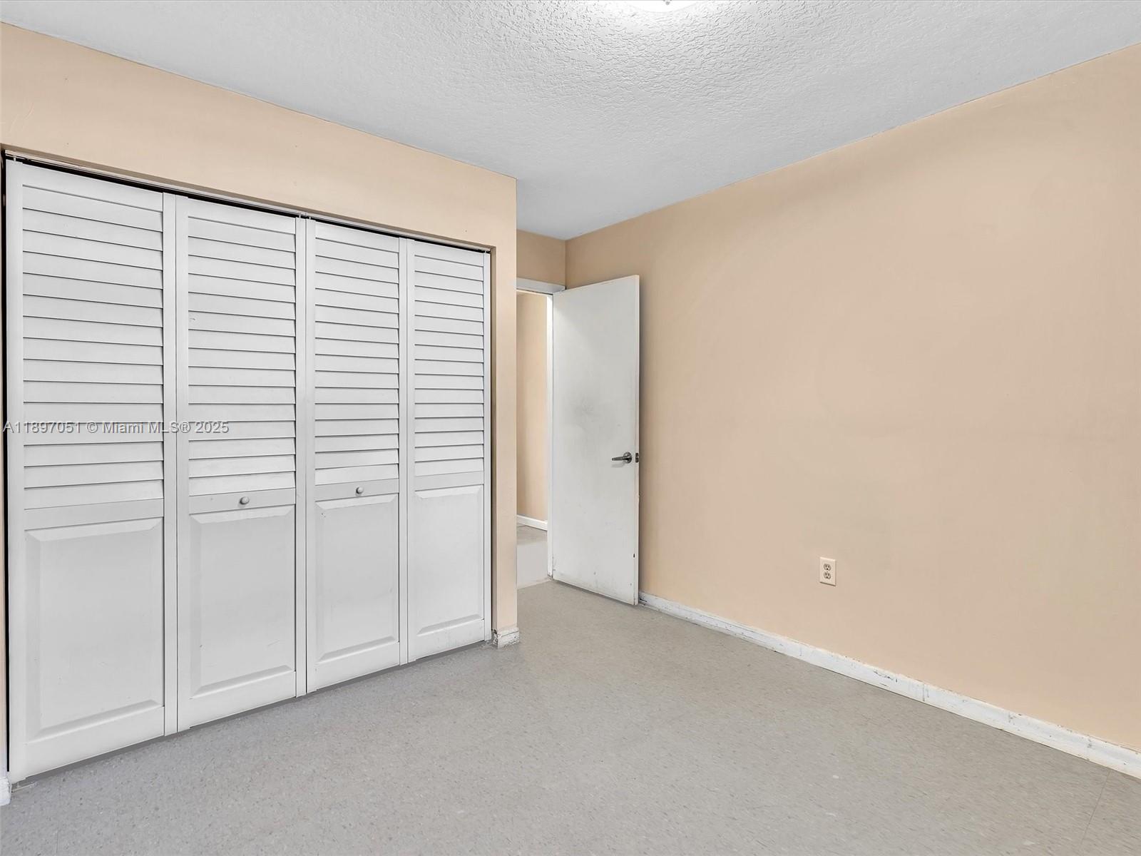 WEST PERRINE - Residential