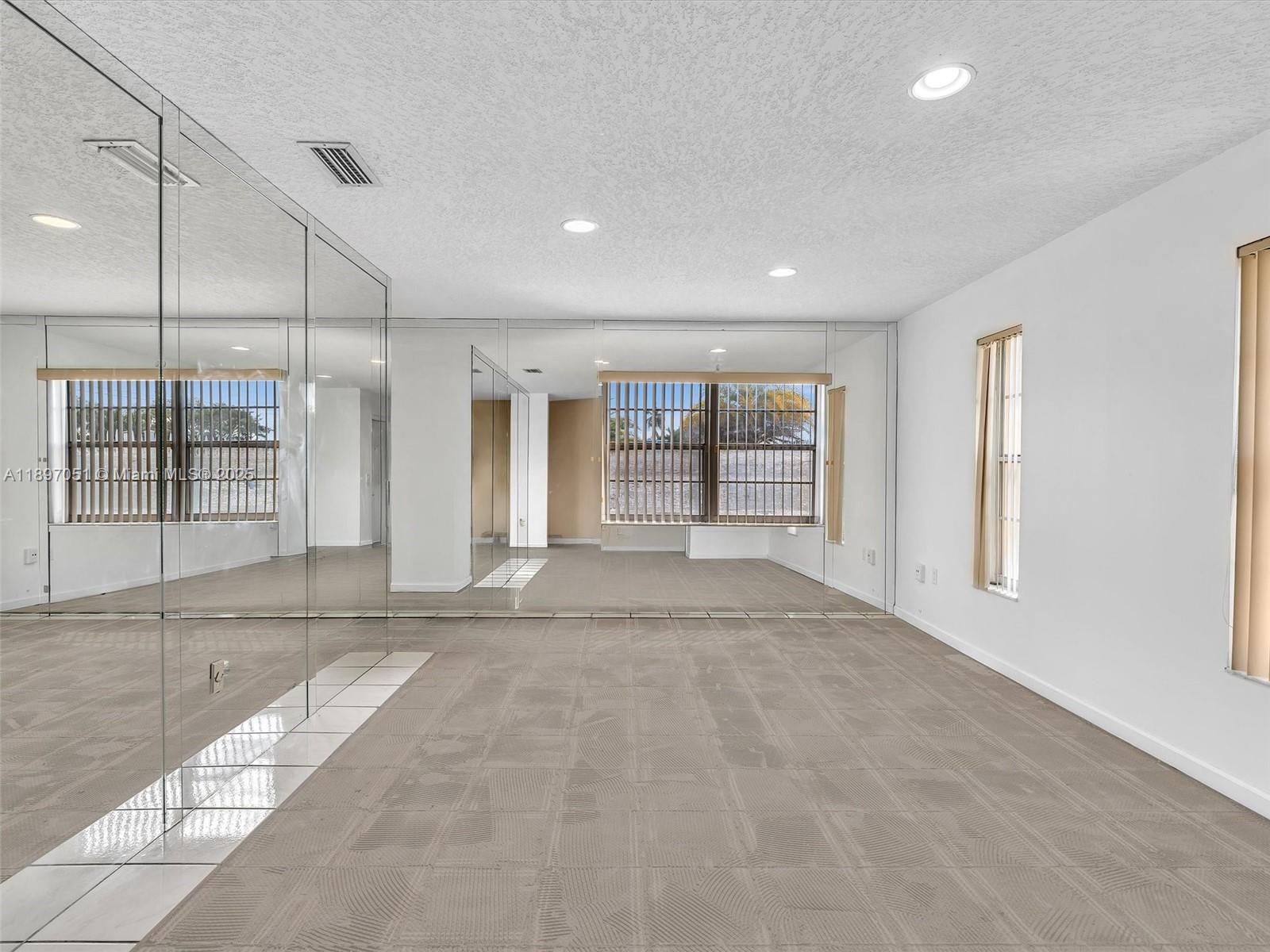 WEST PERRINE - Residential