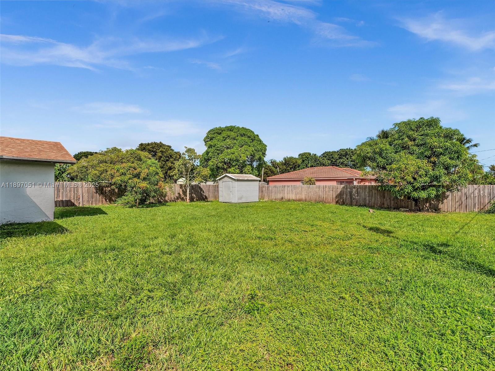 WEST PERRINE - Residential