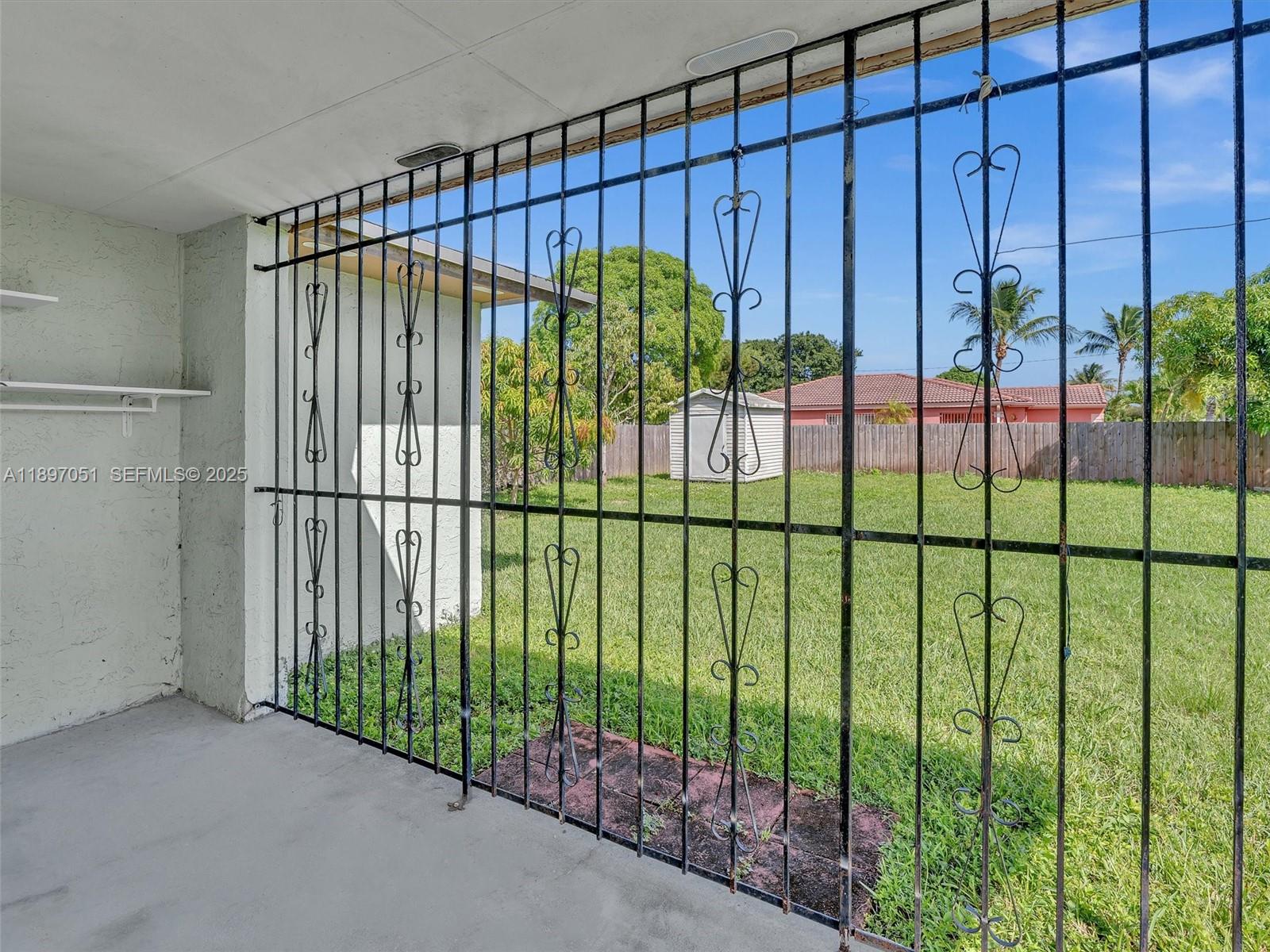 WEST PERRINE - Residential