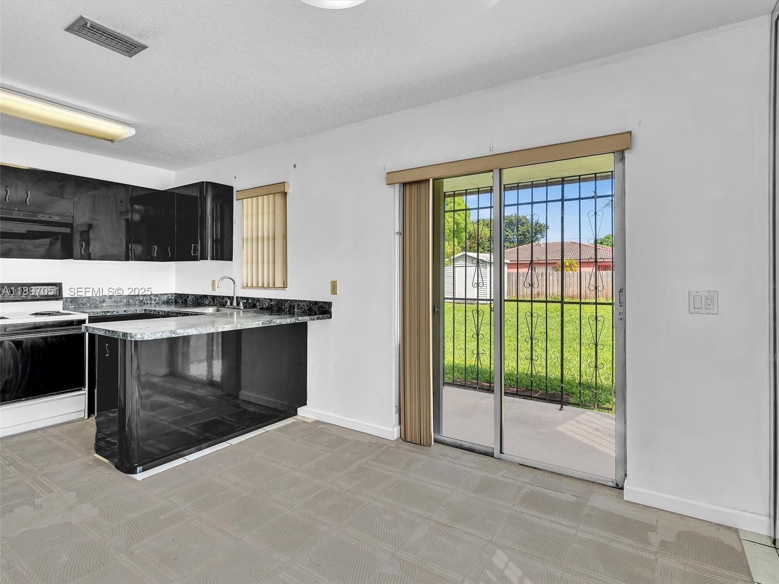 WEST PERRINE - Residential