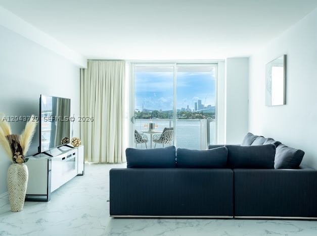 1100 West Ave 510