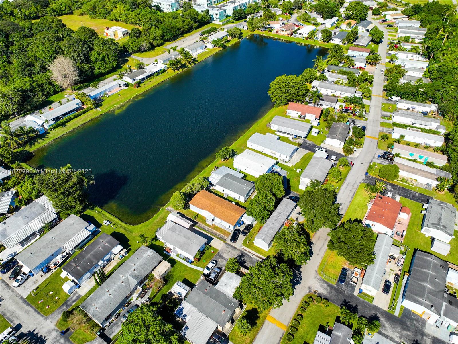 GATEWAY ESTATES PARK COND - Residential