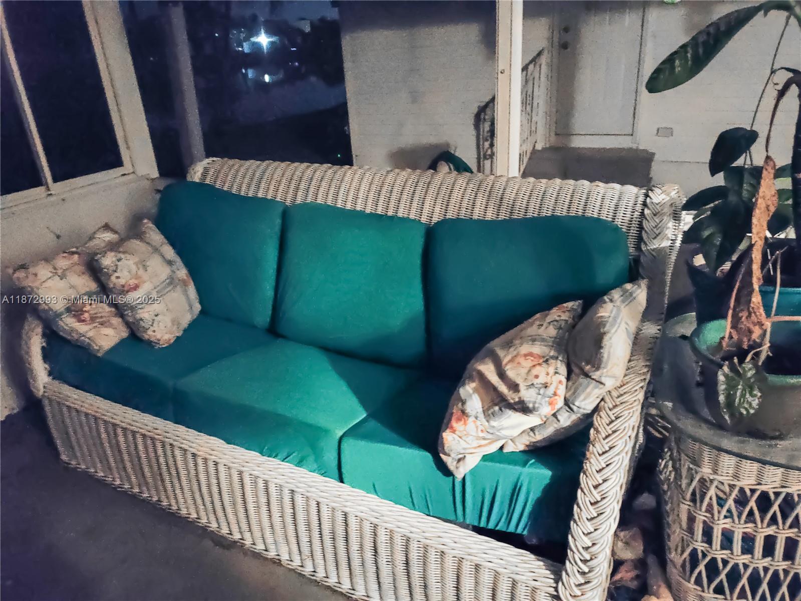 GATEWAY ESTATES PARK COND - Residential