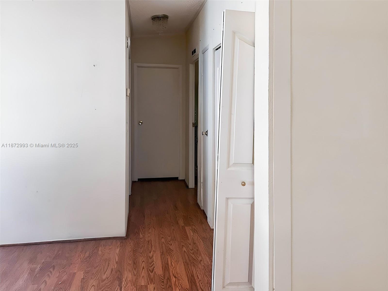 GATEWAY ESTATES PARK COND - Residential