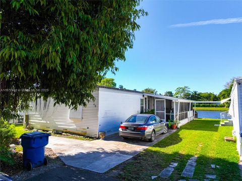 Miami-Dade County Mobile Homes for sale 22 35250 SW 177th Ct Lot 48 Homestead FL 33034
