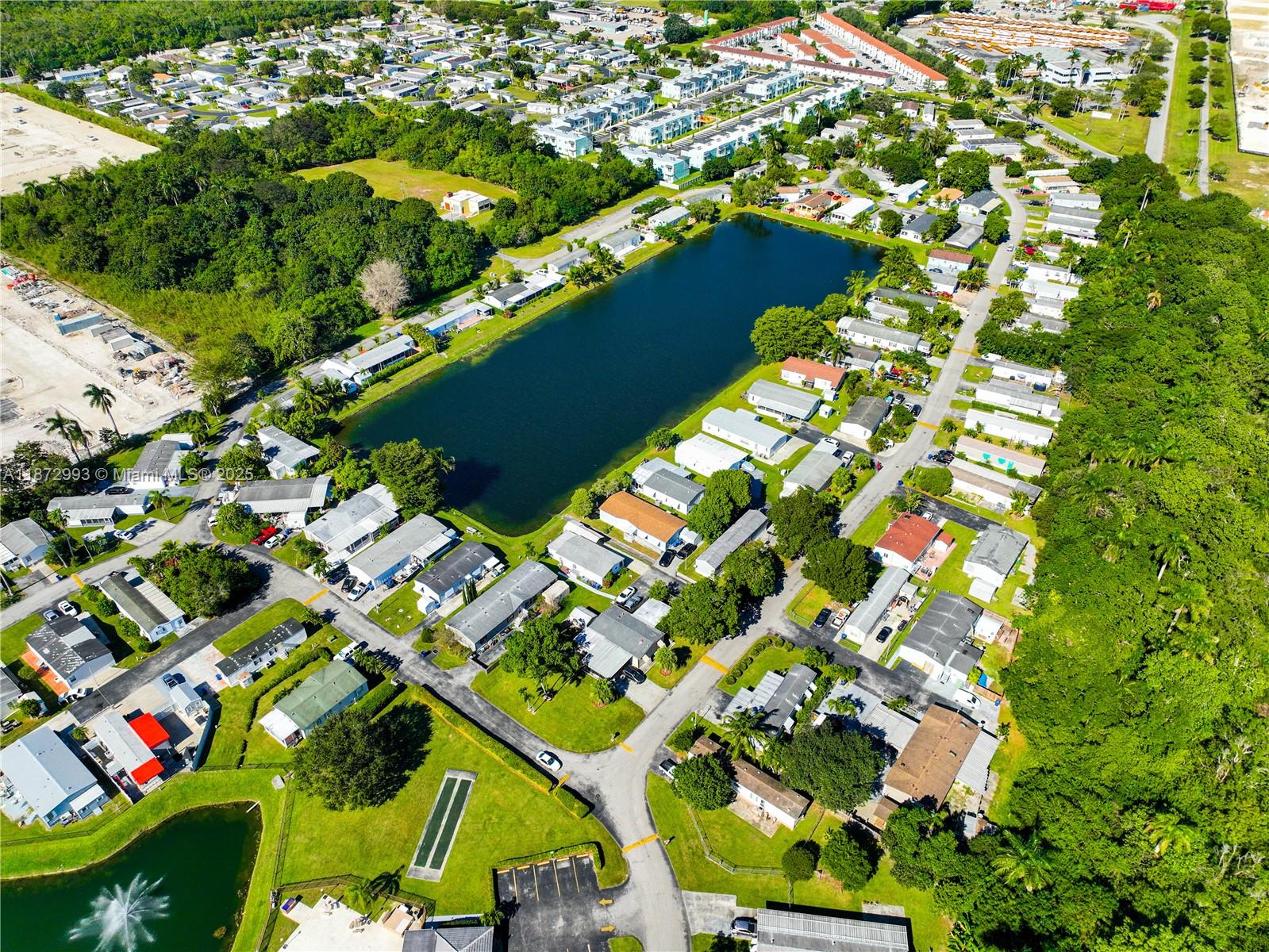 GATEWAY ESTATES PARK COND - Residential