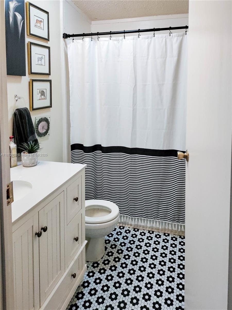 GATEWAY ESTATES PARK COND - Residential