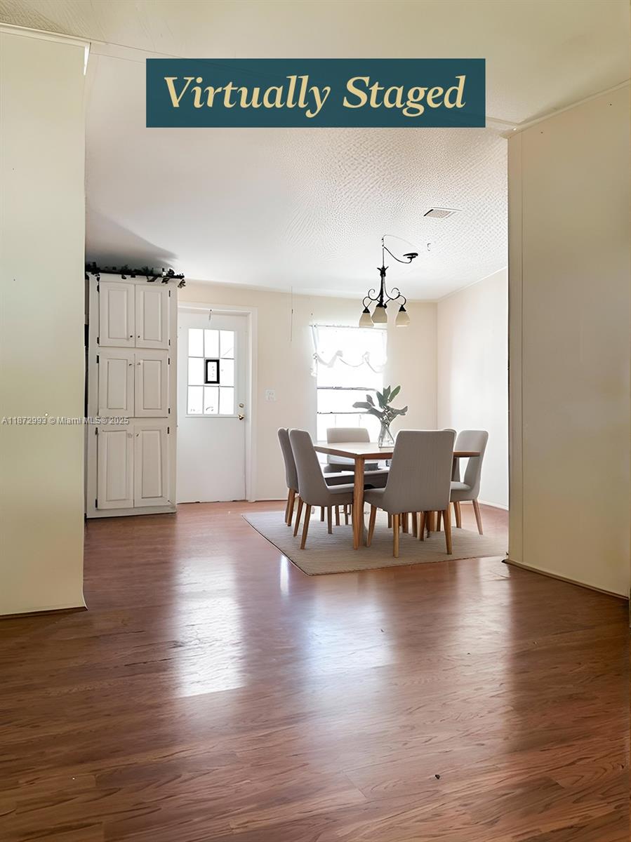 GATEWAY ESTATES PARK COND - Residential