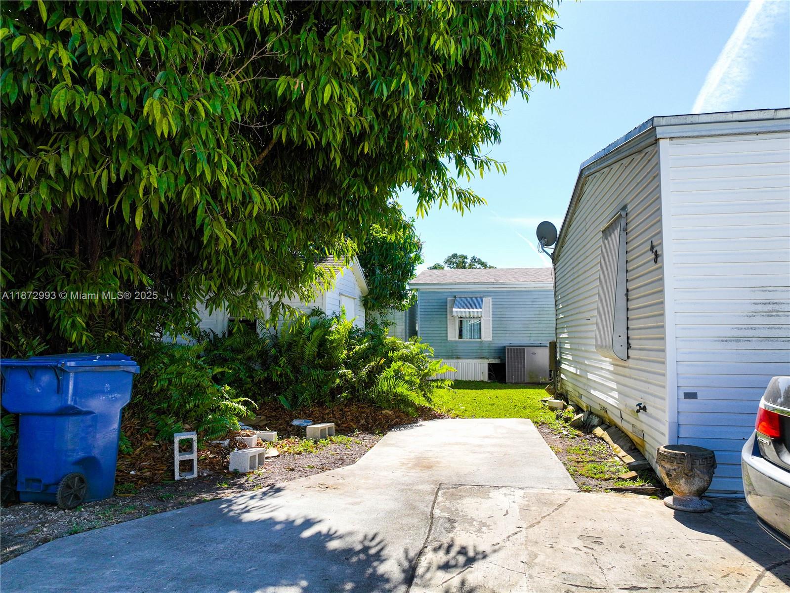 GATEWAY ESTATES PARK COND - Residential