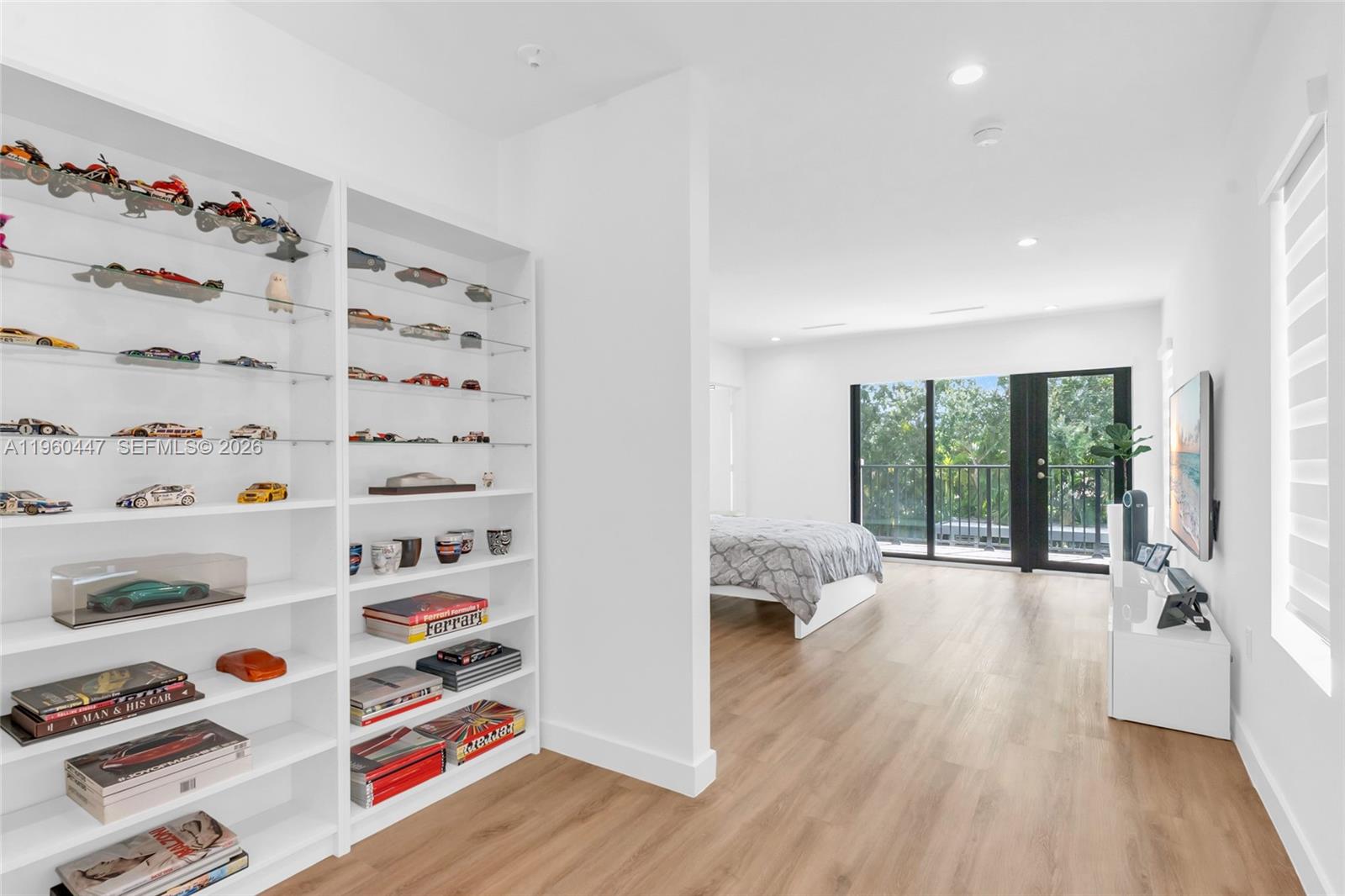 CORAL WAY PARK SEC B - Residential