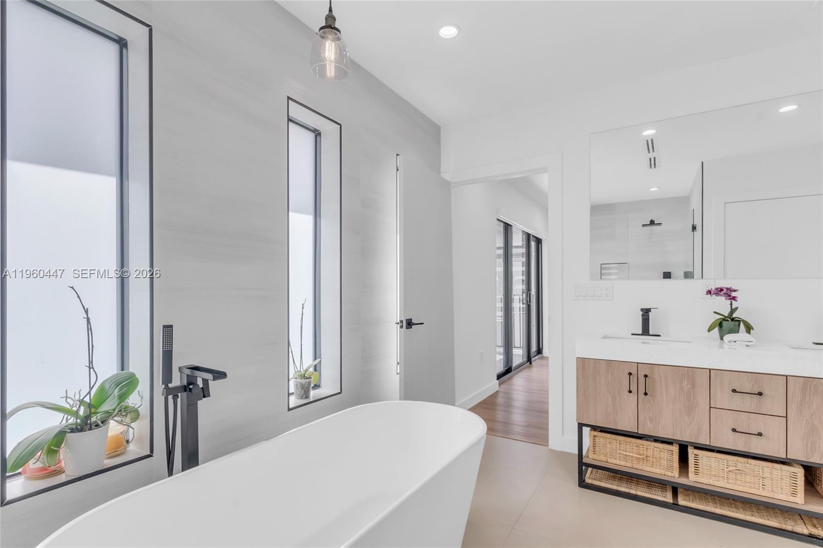 CORAL WAY PARK SEC B - Residential