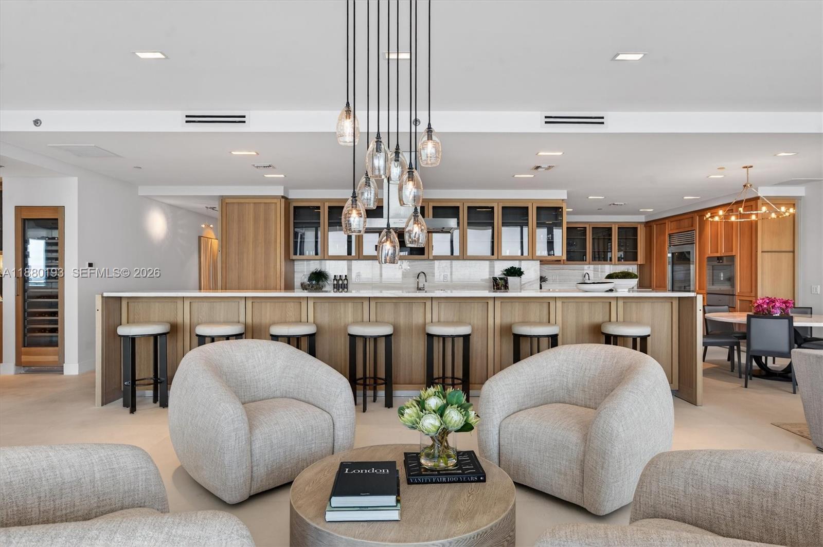 5959 Collins Ave 1804 / 1805