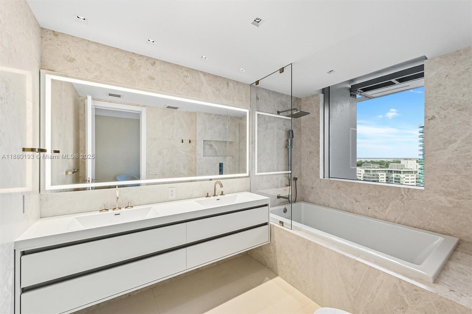 THE RESIDENCES AT THE BAT - Residential