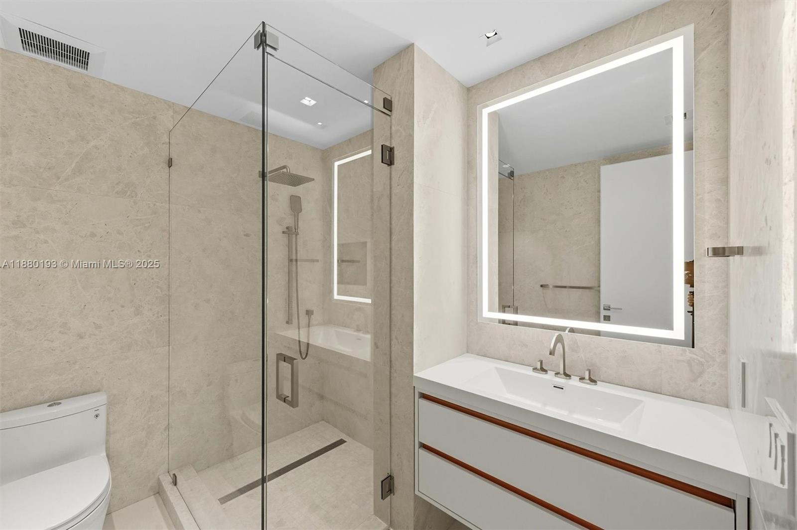 THE RESIDENCES AT THE BAT - Residential