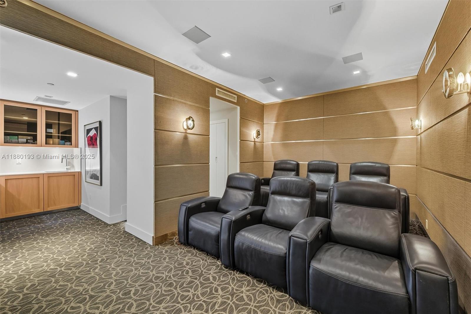 THE RESIDENCES AT THE BAT - Residential