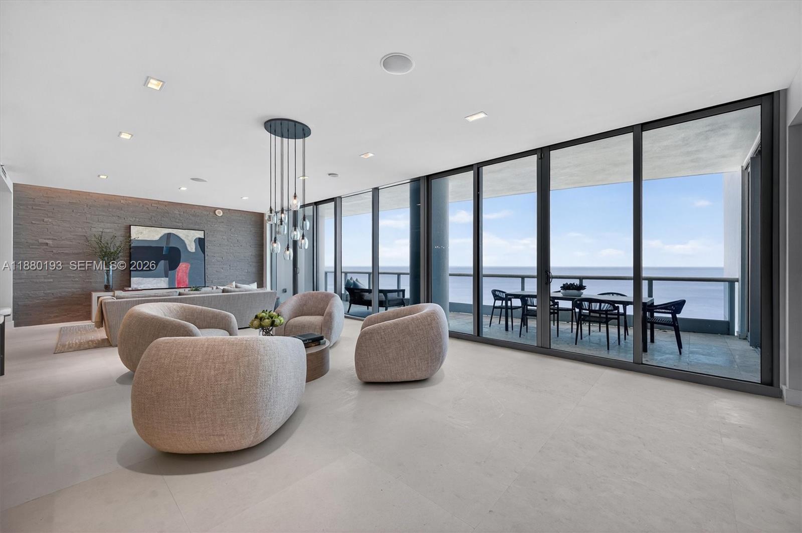 5959 Collins Ave 1804 / 1805