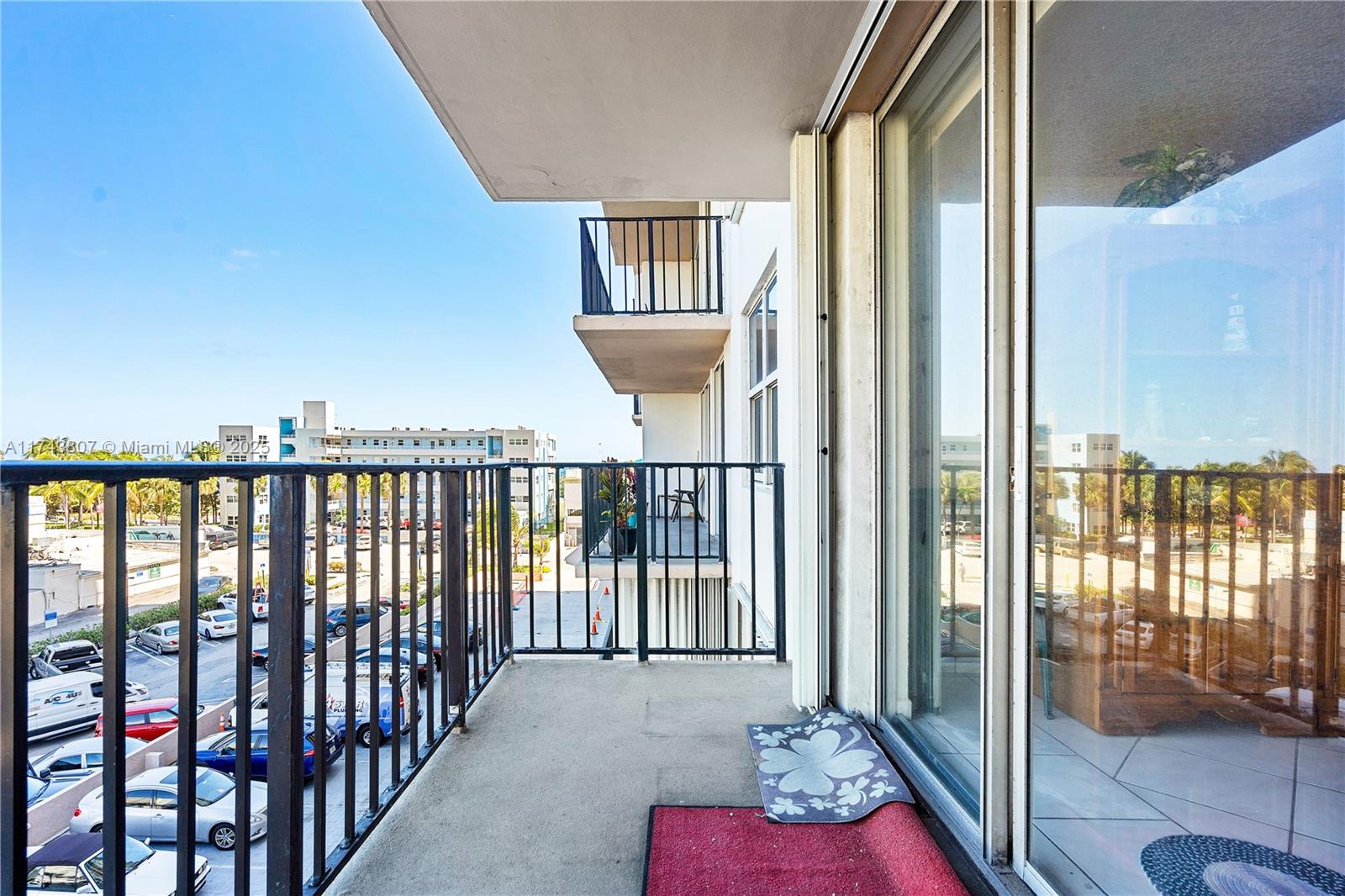 POMPANO BEACH CLUB NORTH - Residential